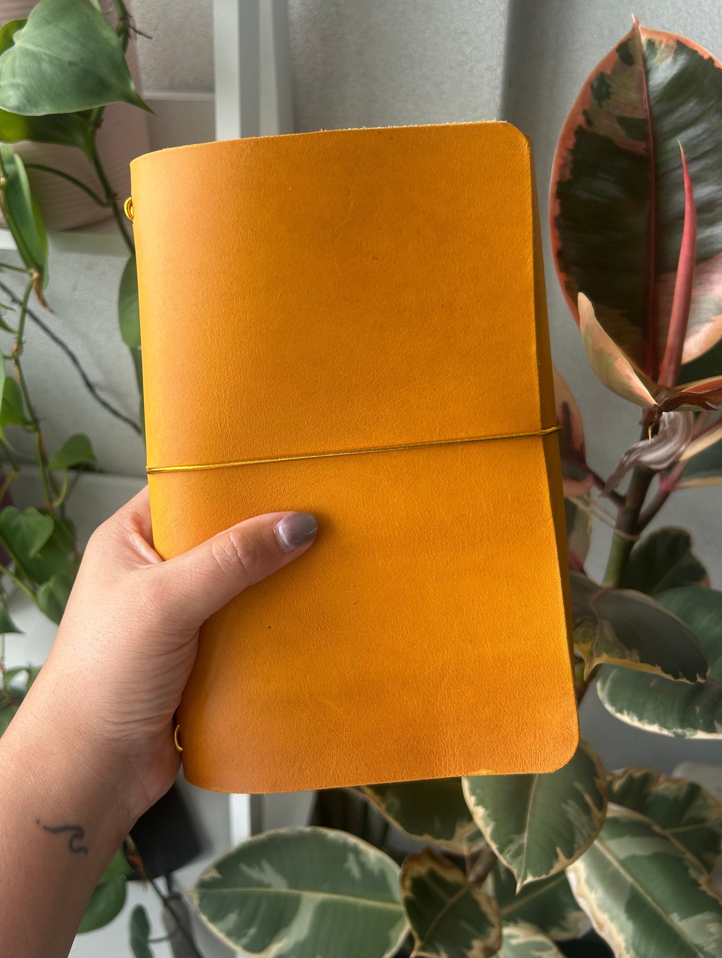 Mustard Everyday Leather Trifold (A5)