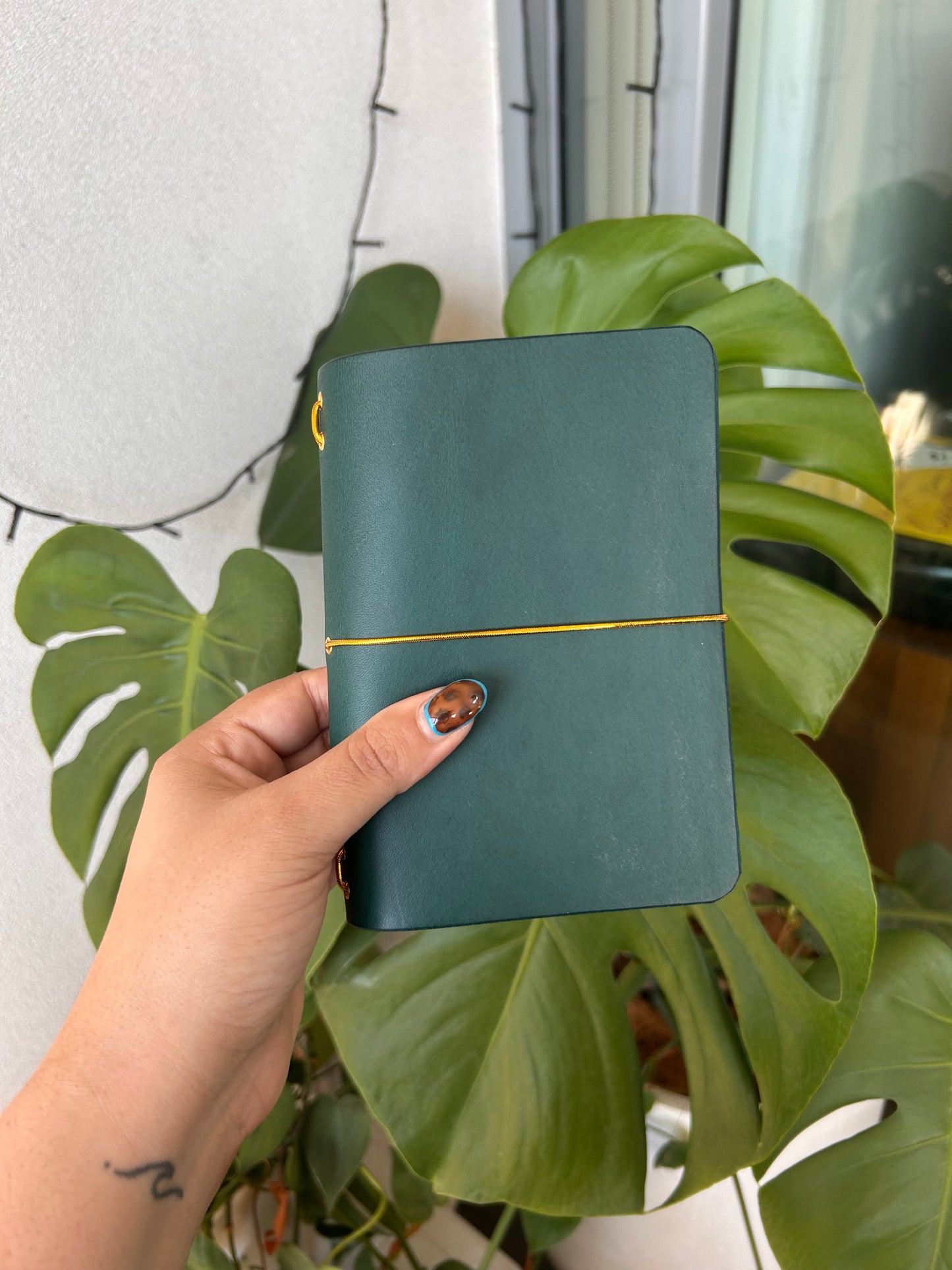 Field Leather Bifold (A6)