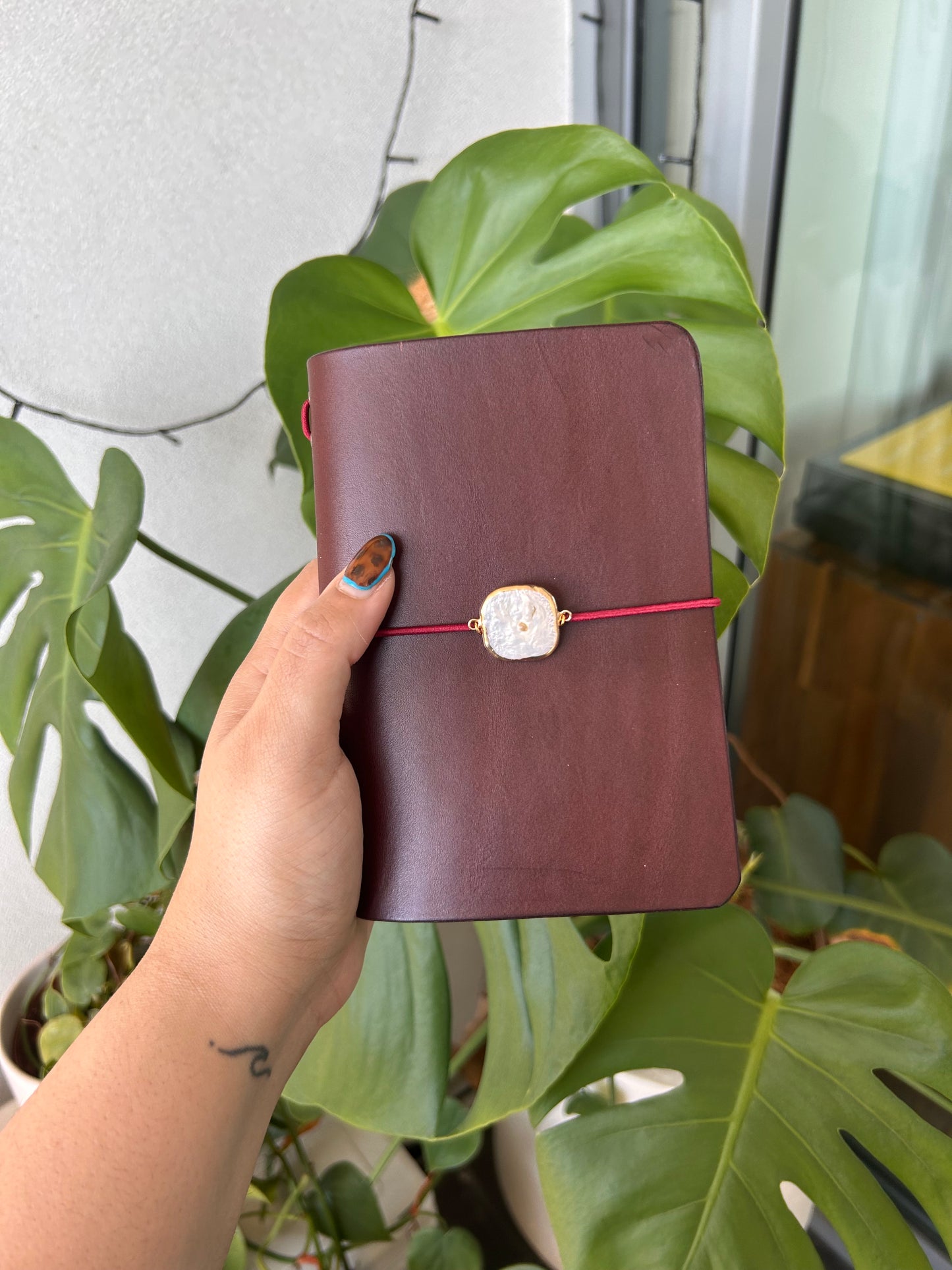 Field Leather Bifold (A6)